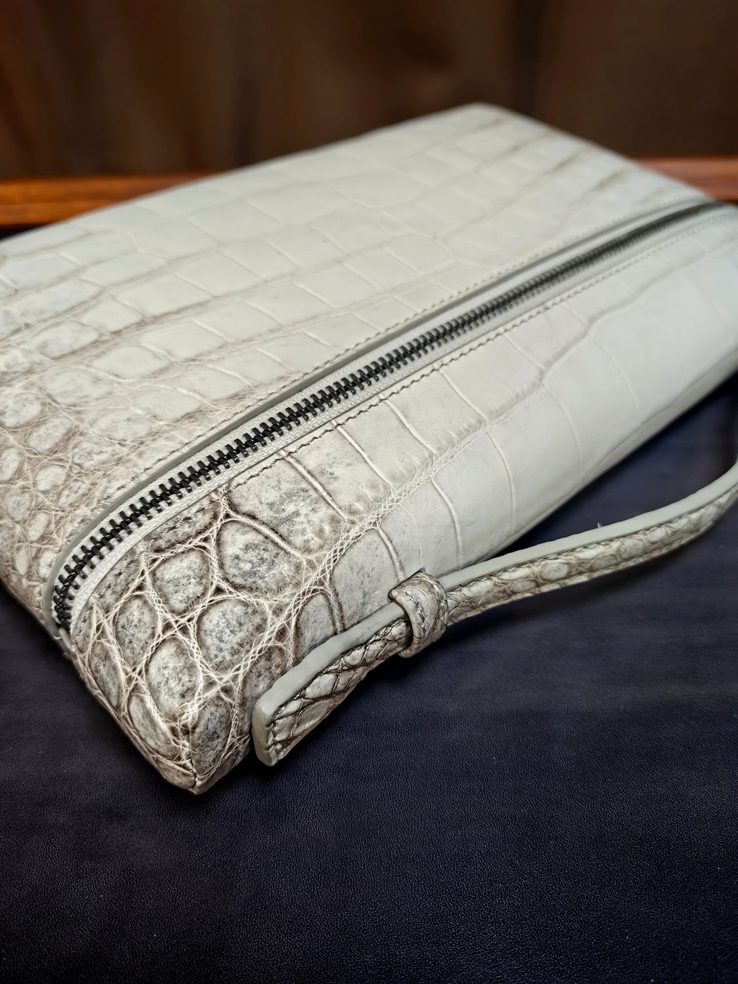 Unisex Himalaya WhigteGenuine Crocodile Skin Leather Zipper Handle Clutch Bag Himalayan White