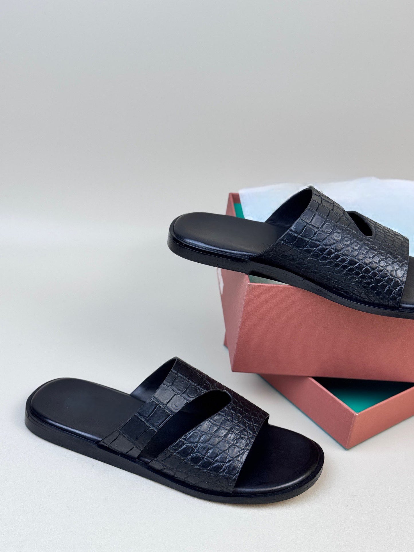 Preorder Crocodile Slippers Men's Crocodile Leather Slippers Green