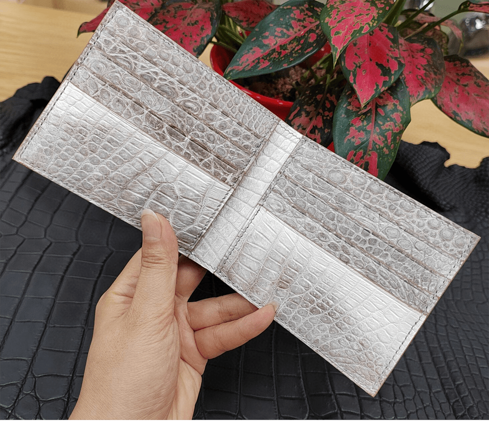 Preorder Himalaya White Genuine Crocodile Leather Wallet