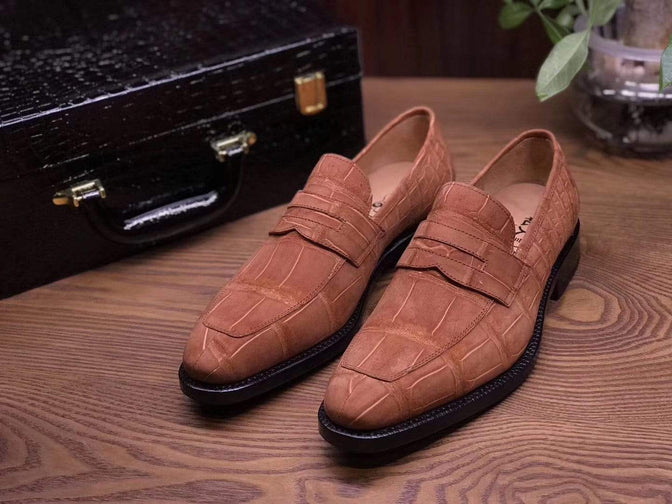 Classic Sanded Genuine Crocodile Leather Slip On loafers driving shoes Beige