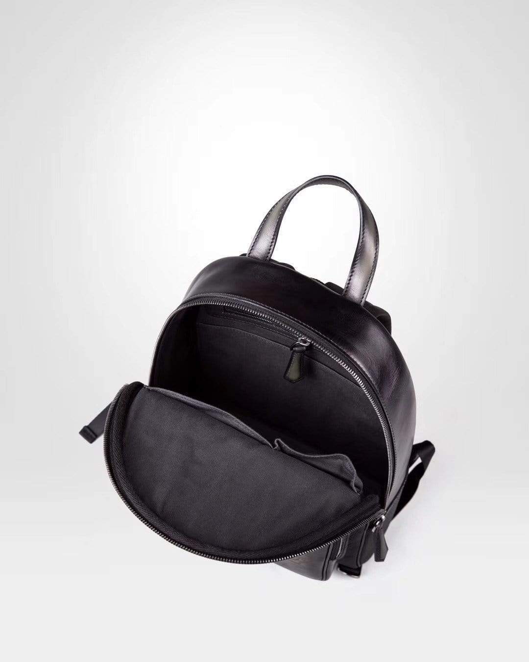 Large Vintage Smooth Cowhide Leather Backpack