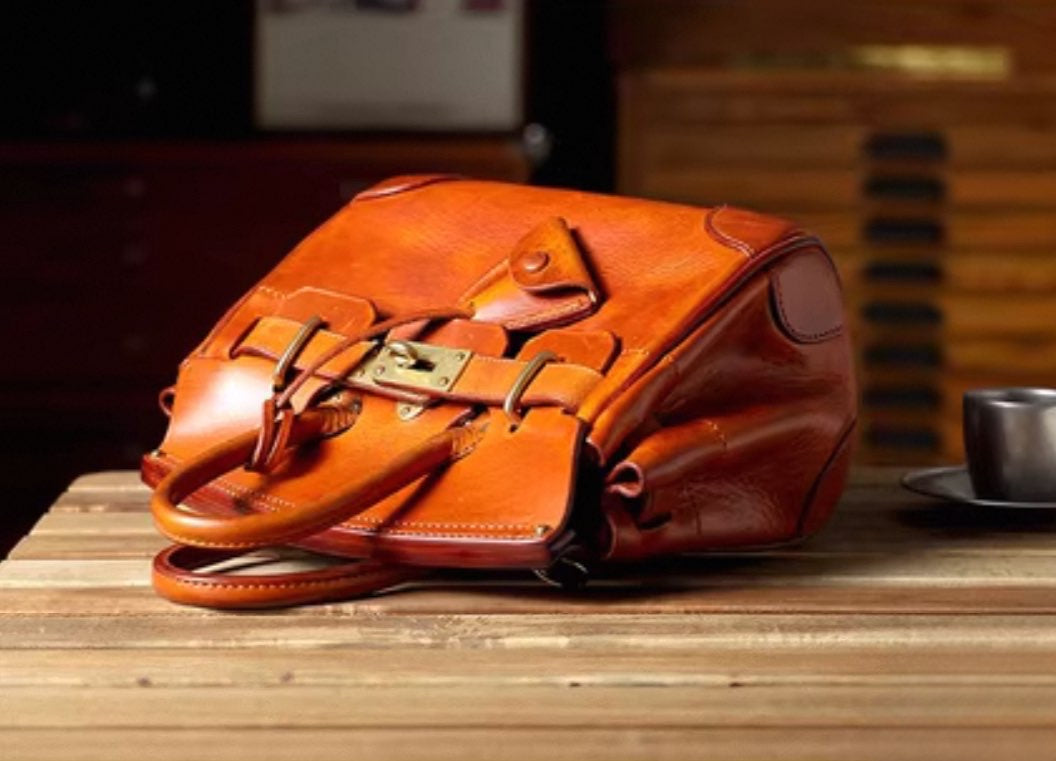 Unisex Vintage Oil Wax Leather Top Handle Bags Three Size