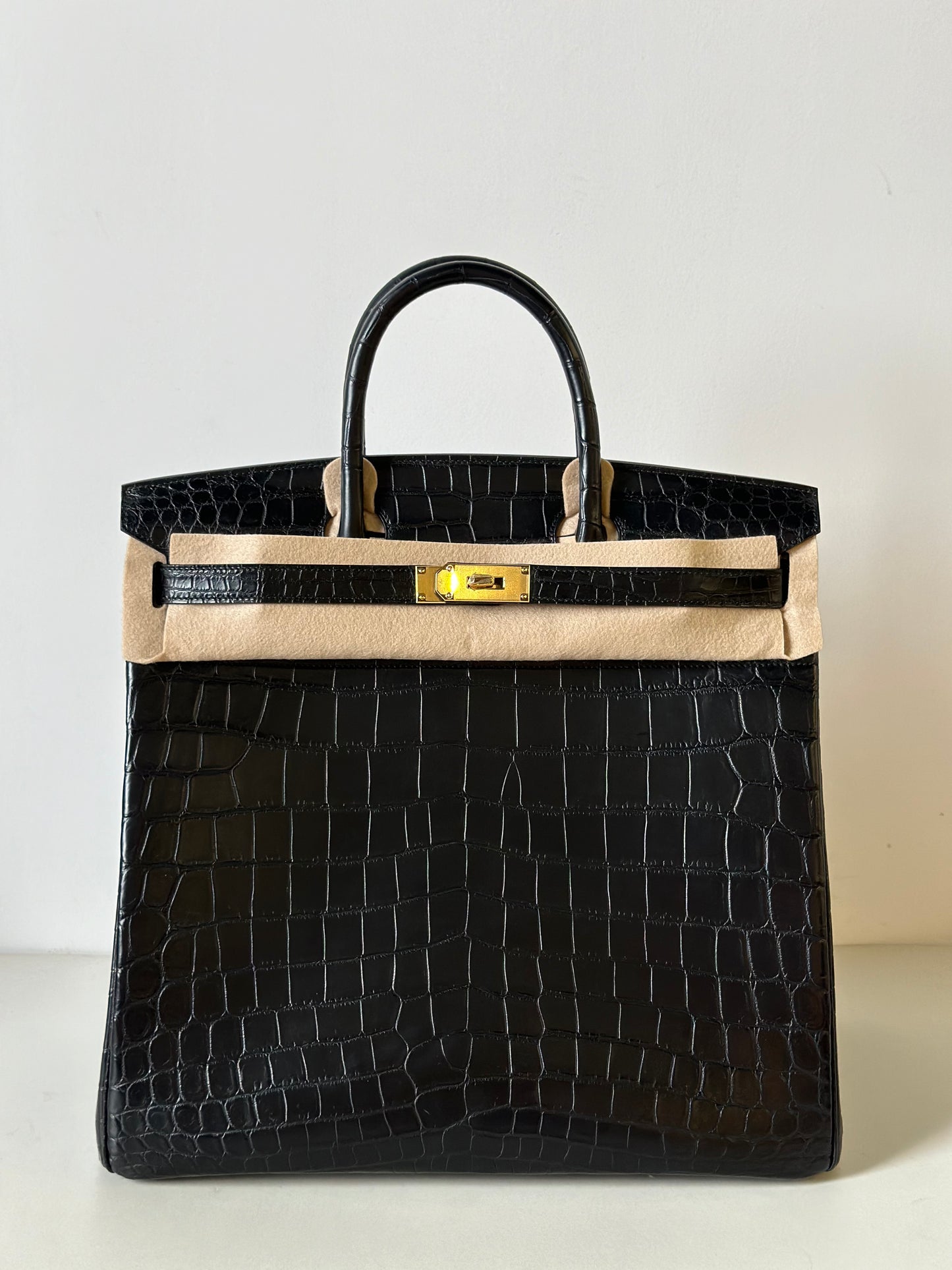 Preorder High Shiny Genuine Crocodile Skin Leather 40cm Oversized Padlock Tote Office Bags Biege
