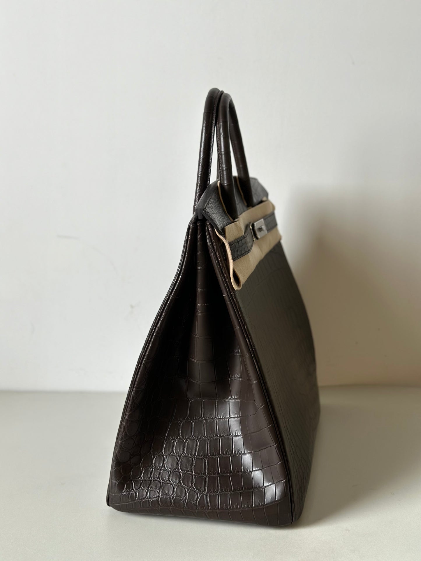 Genuine Nile Crocodile Skin Leather 40cm Oversized Padlock Business Handbags Office Bags Brown