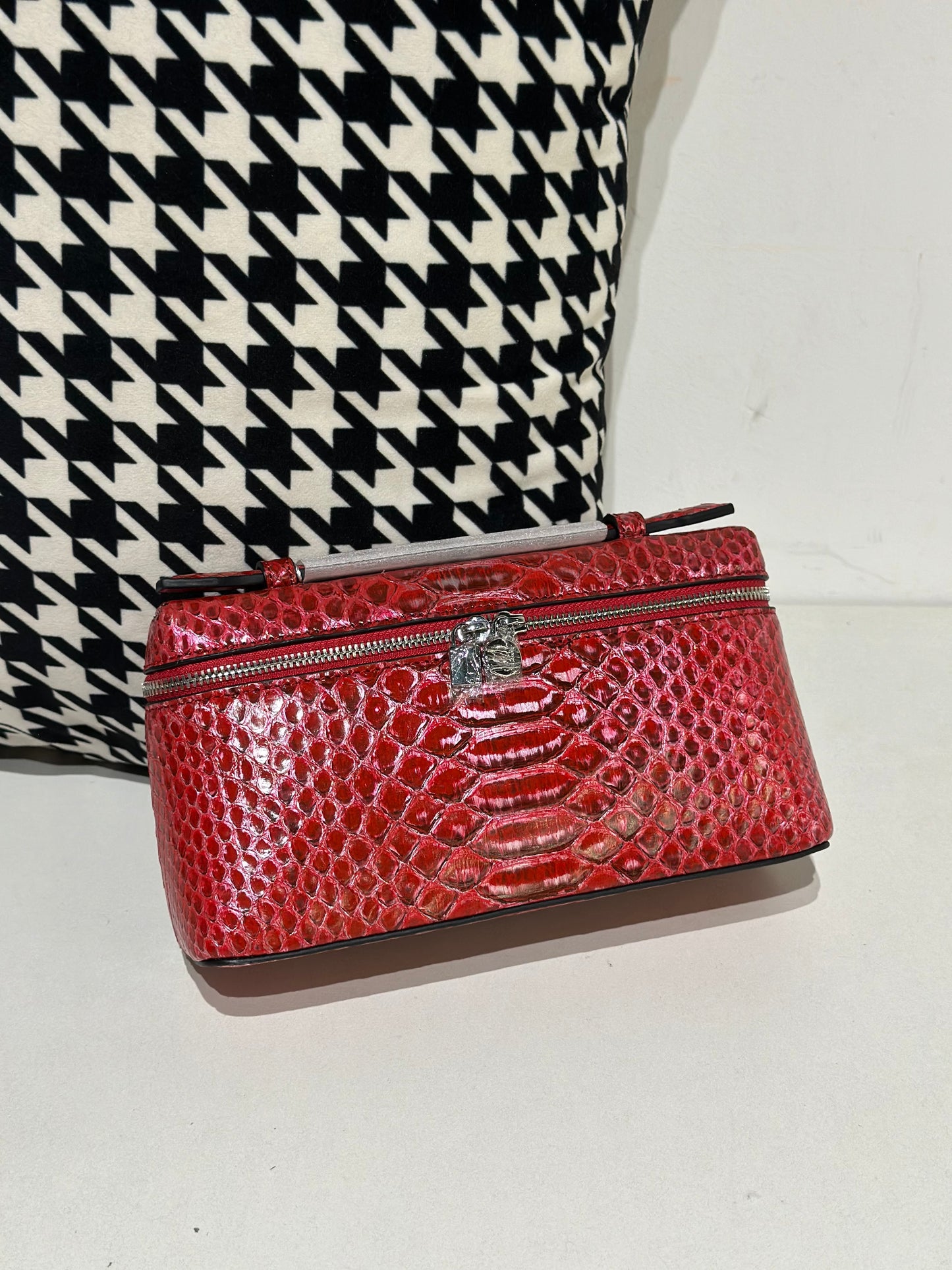 Genuine Python Skin Leather Zipper Cosmetic Handle Bag