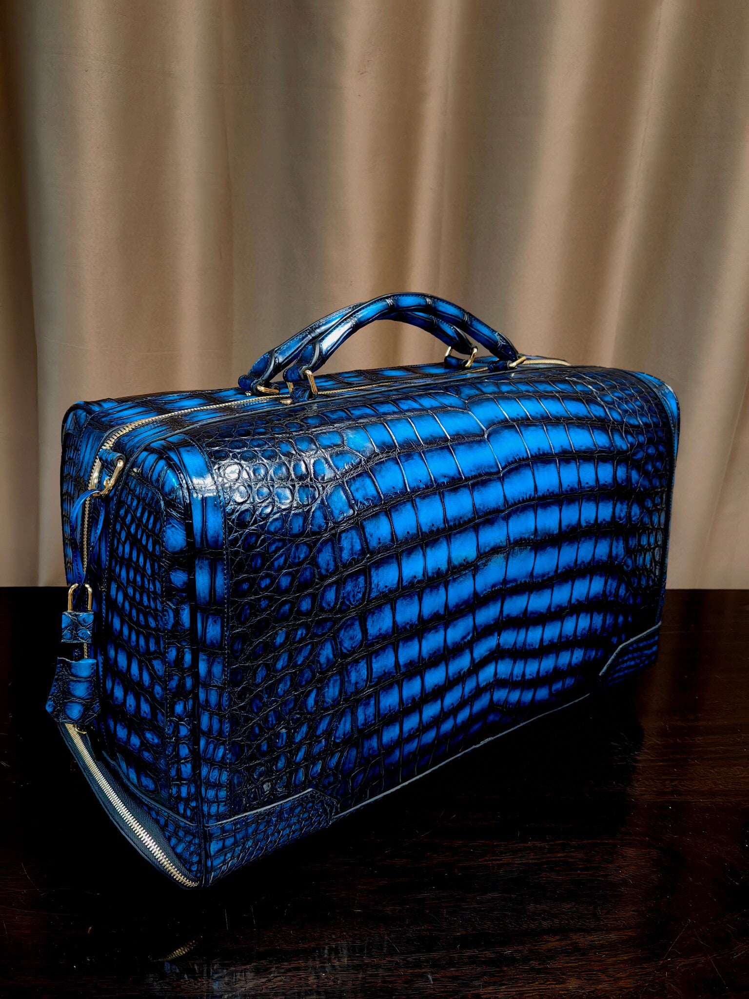 Genuine Crocodile Skin Leather Large Duffel Roller Handle Shoulder Business Travel  Bag Vintage Blue