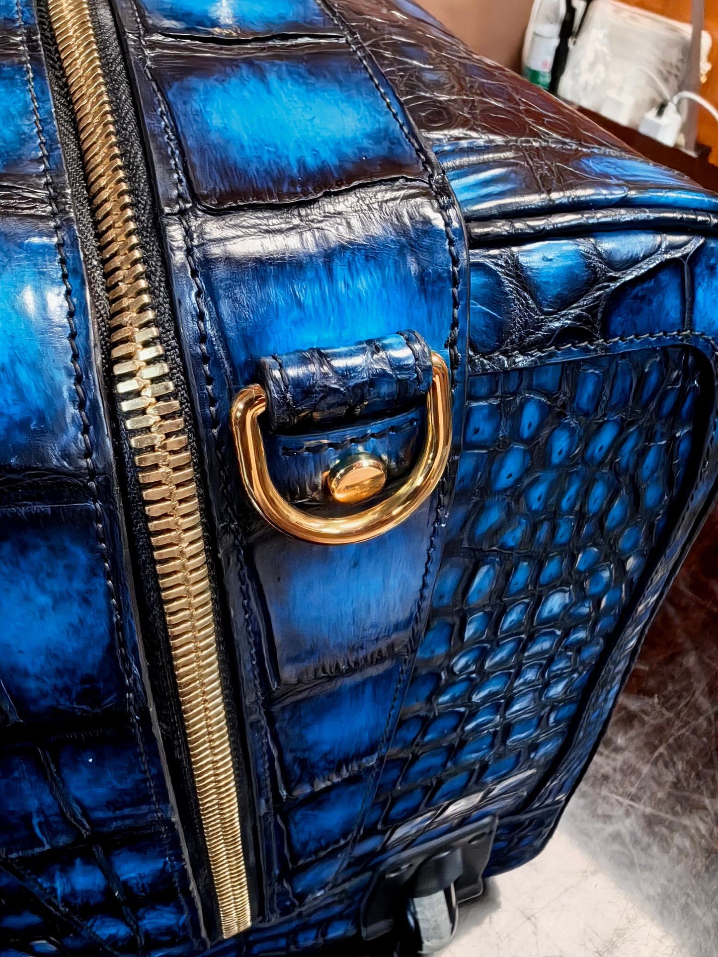 Genuine Crocodile Skin Leather Large Duffel Roller Handle Shoulder Business Travel  Bag Vintage Blue