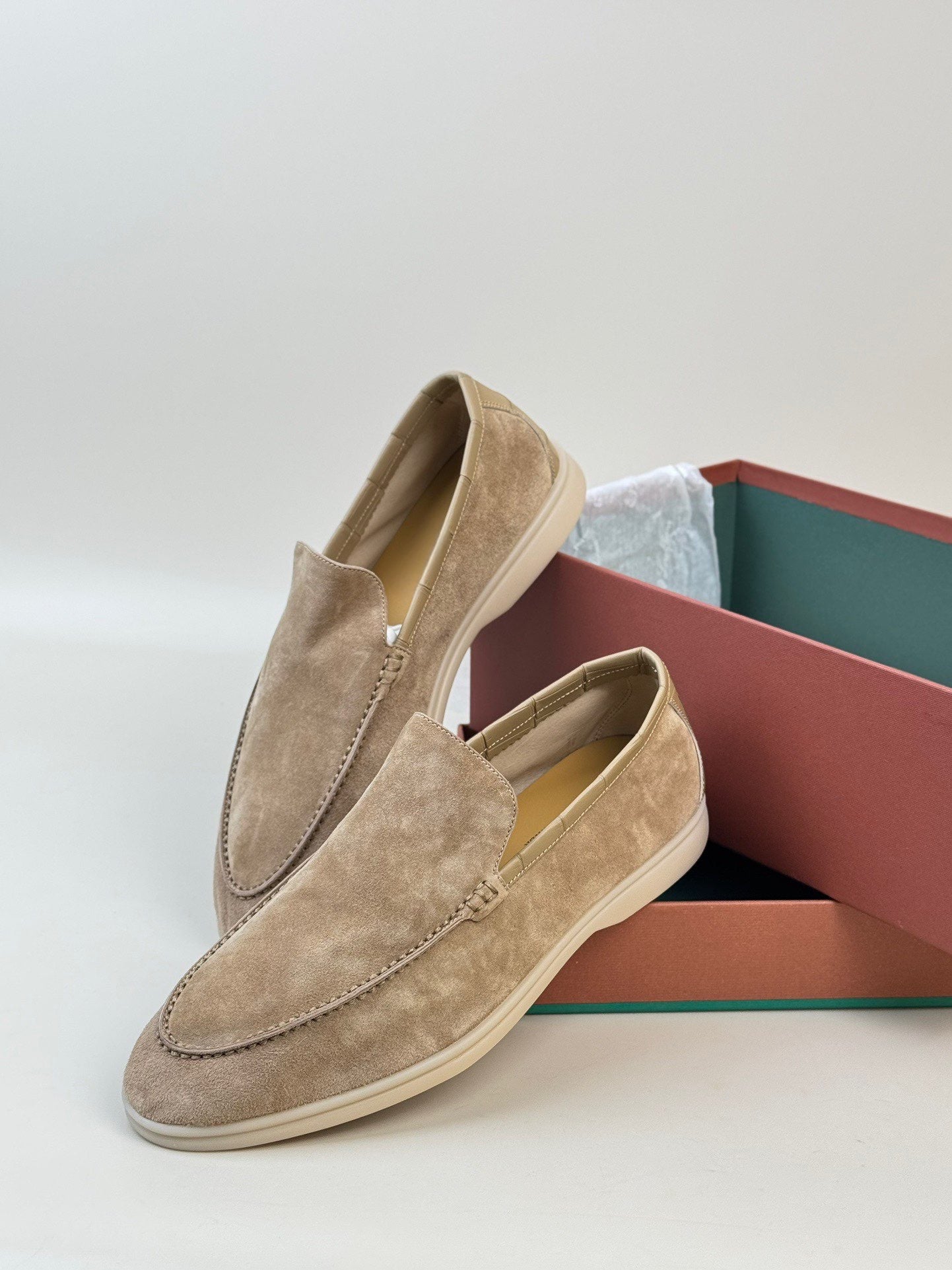 Men's Soft Genuine Calfskin Leather Slip On Shoes With Crocodile Skin Leather Trimming