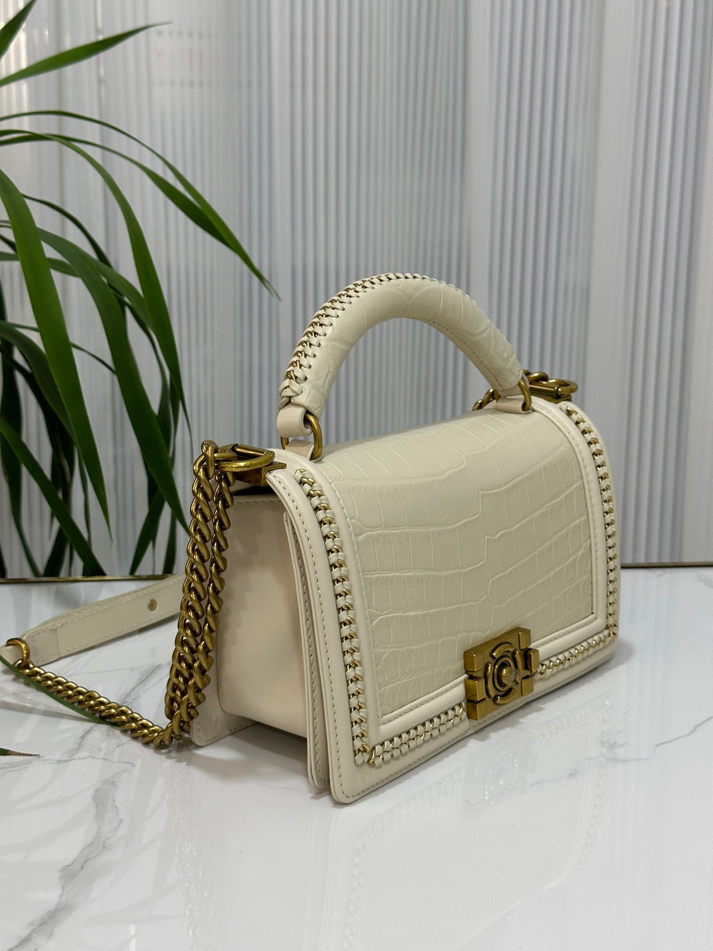 Genuine Crocodile Leather Top Handle Cross Body Flap Chain Bag Cream