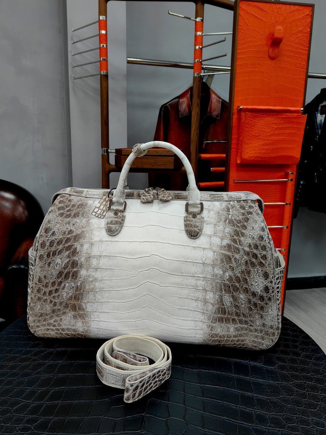 Unisex Himalayan Genuine Crocodile Leather Travel Duffel Bag, Mens Gift Weekend Bag Oversize Sport Gym Bag