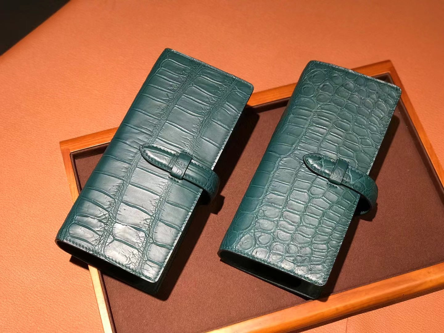 Genuine Crocodile Leather Cigar Bag