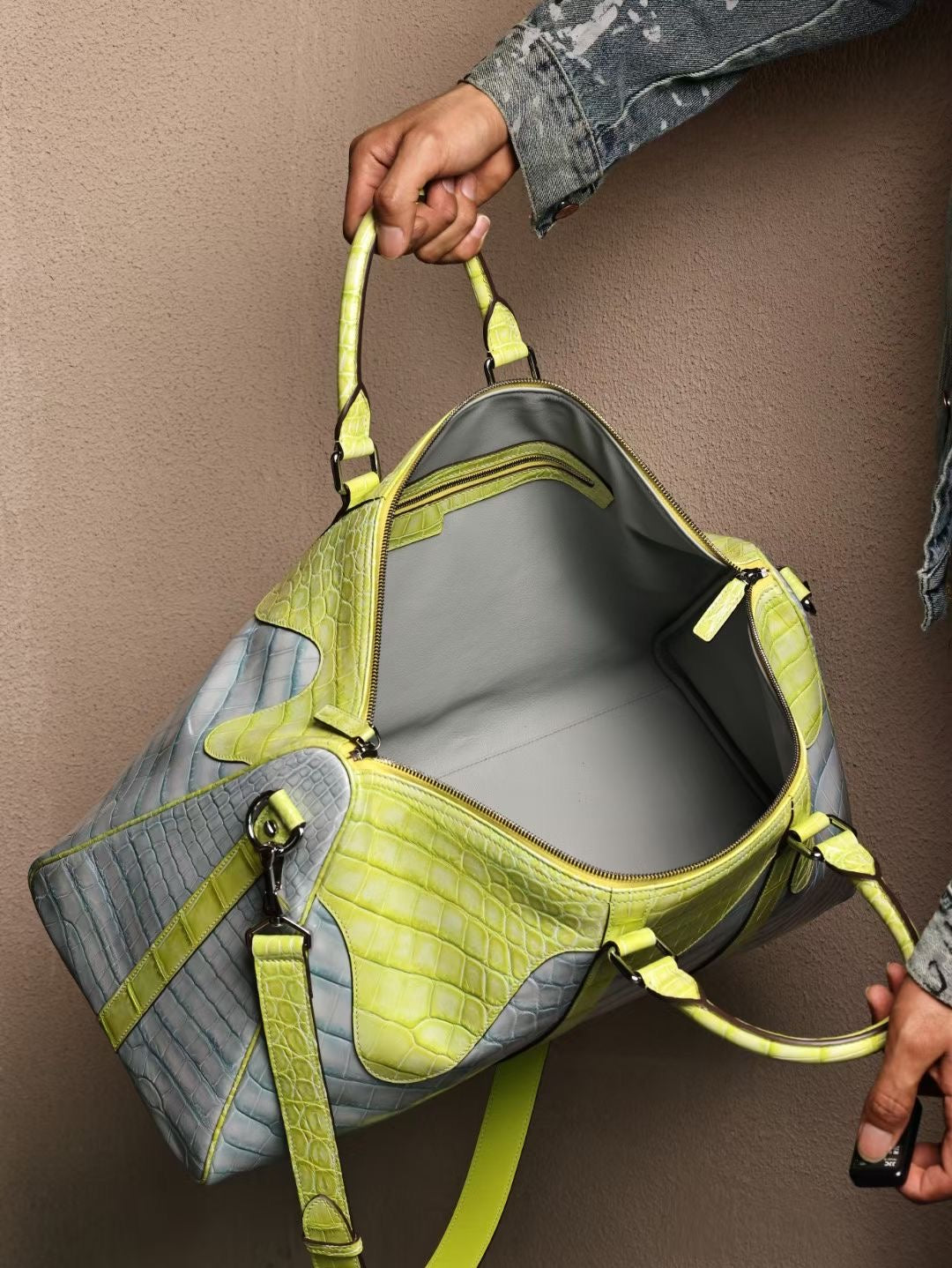 Unisex Genuine Crocodile Leather Travel Duffel Bag, Mens Gift Weekend Bag Oversize Sport Gym Bag Extra Large