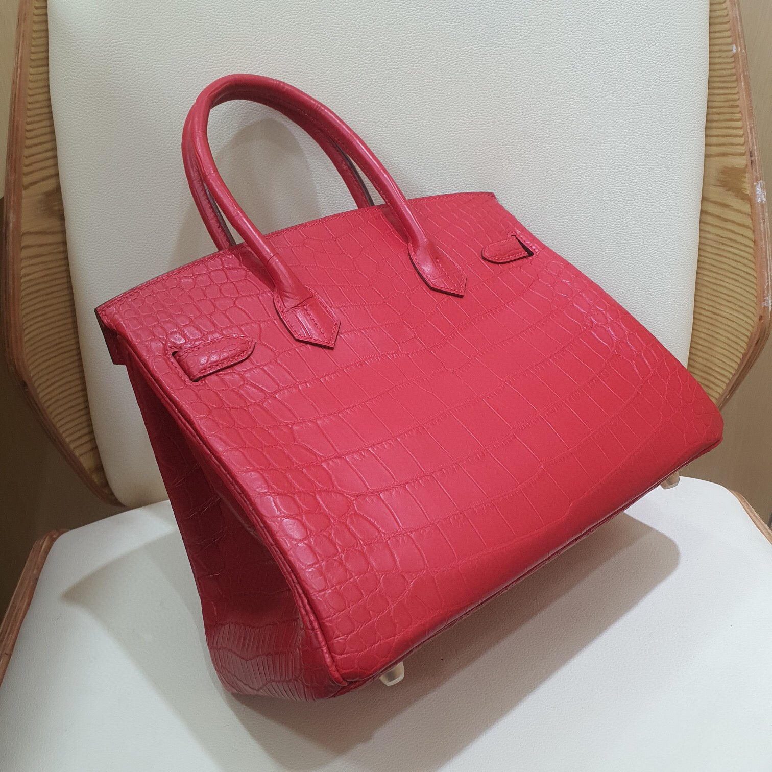 Preorder Women's Crocodile Leather Padlock Top Handle Handbags  Red