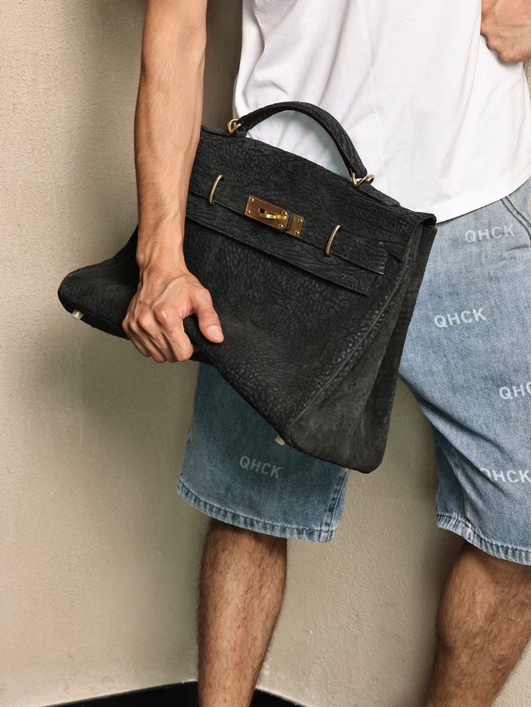 Genine Washed Vitnage Cordovan Leather Top Handle Satchel Bag Gold & Black