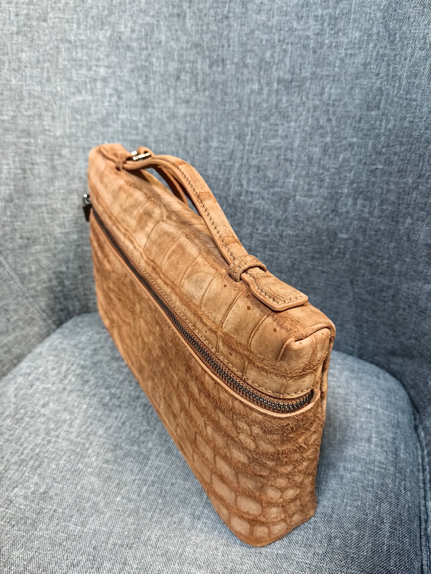 Unisex Himalaya WhigteGenuine Crocodile Skin Leather Zipper Handle Clutch Bag