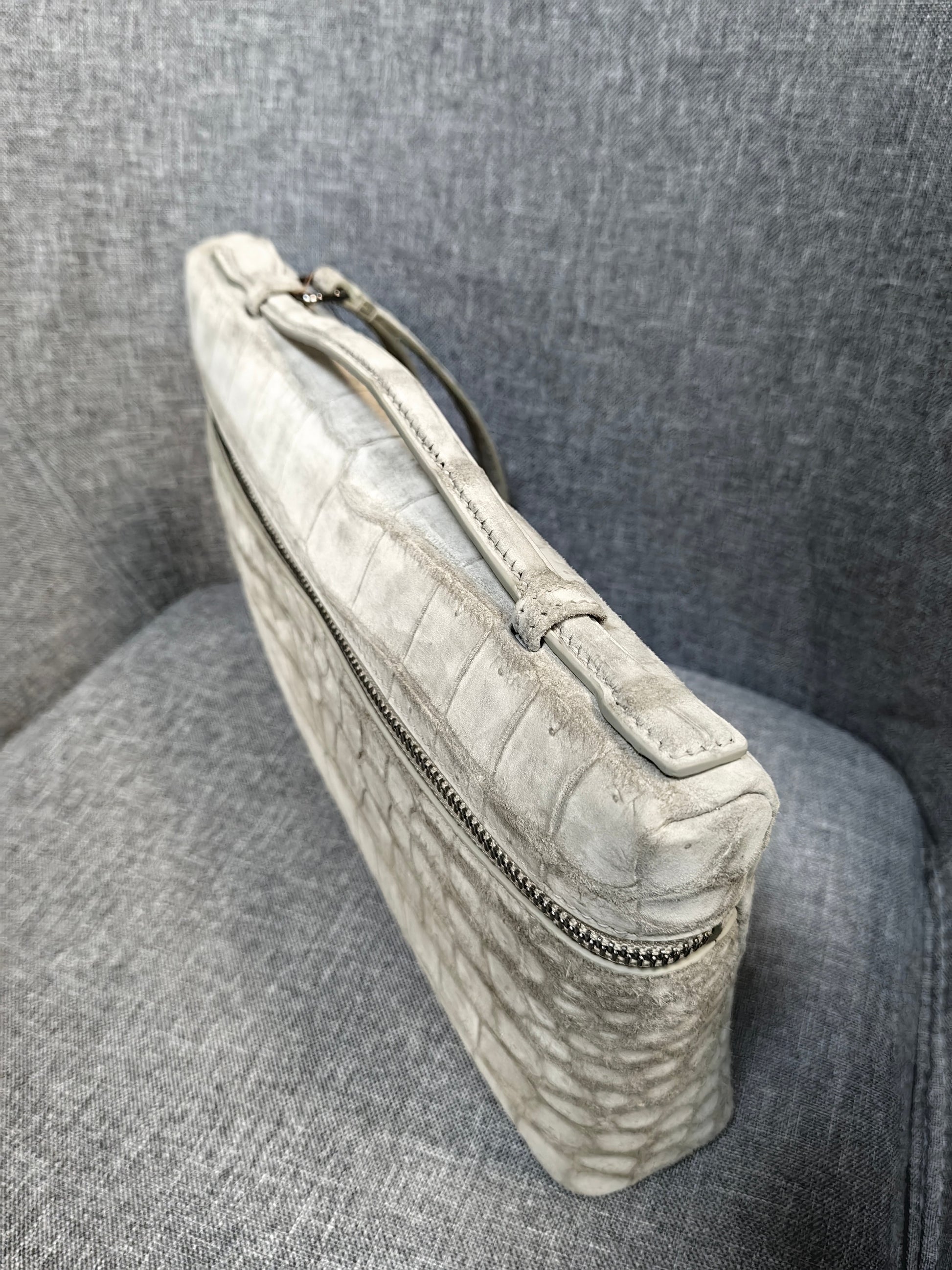 Unisex Himalaya WhigteGenuine Crocodile Skin Leather Zipper Handle Clutch Bag