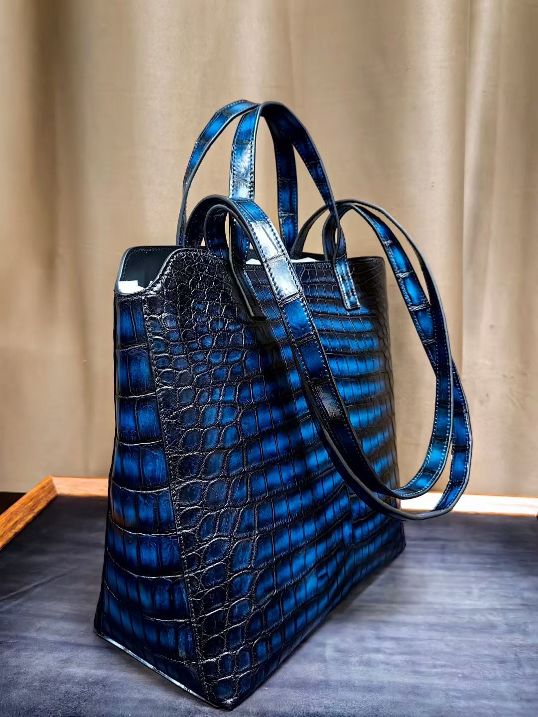 Vintage Crocodile Leather Laptop Business Shopper Bag