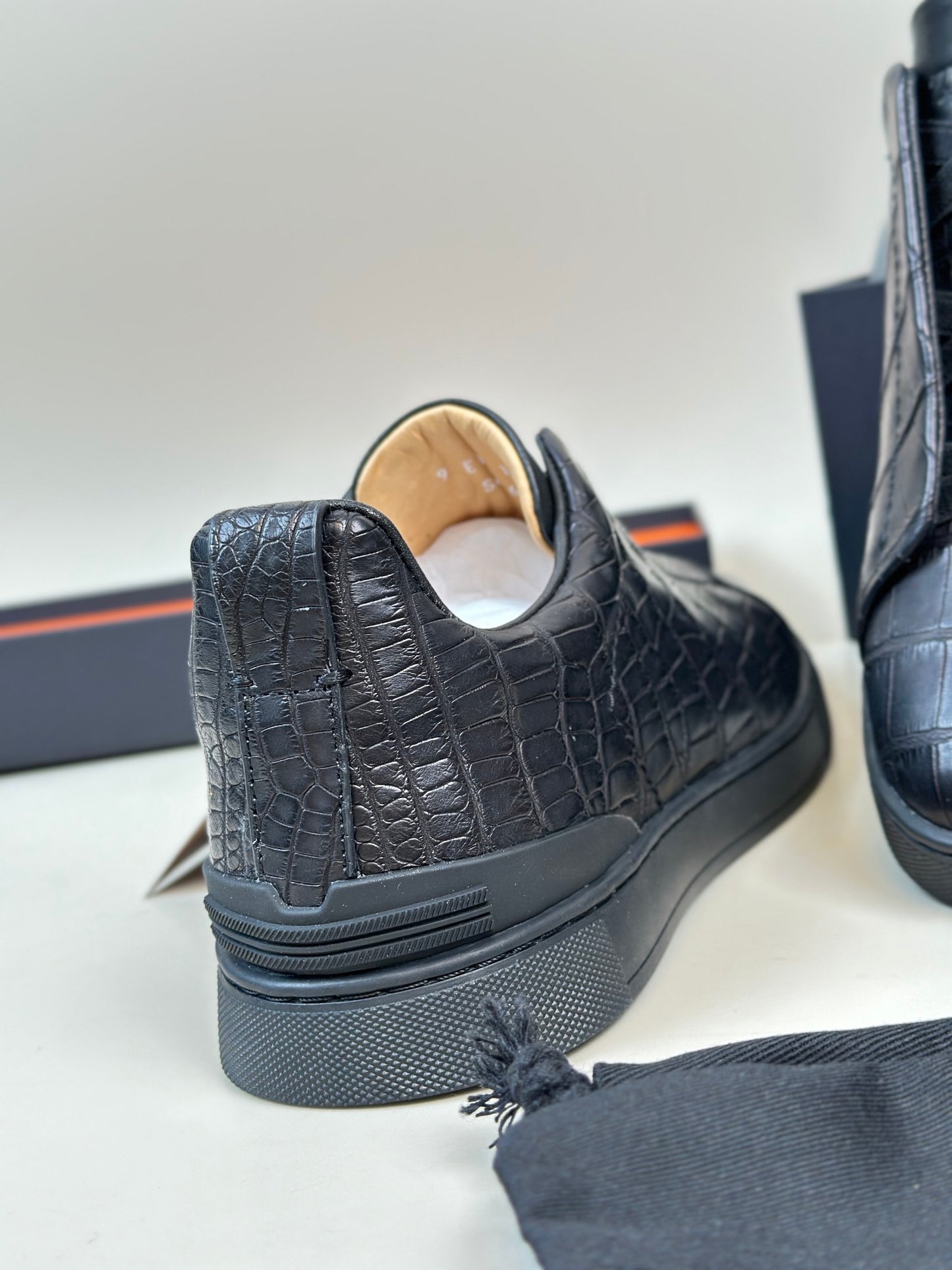 Crocodile Shoes Genuine Crocodile Skin Leather Sneakers Black