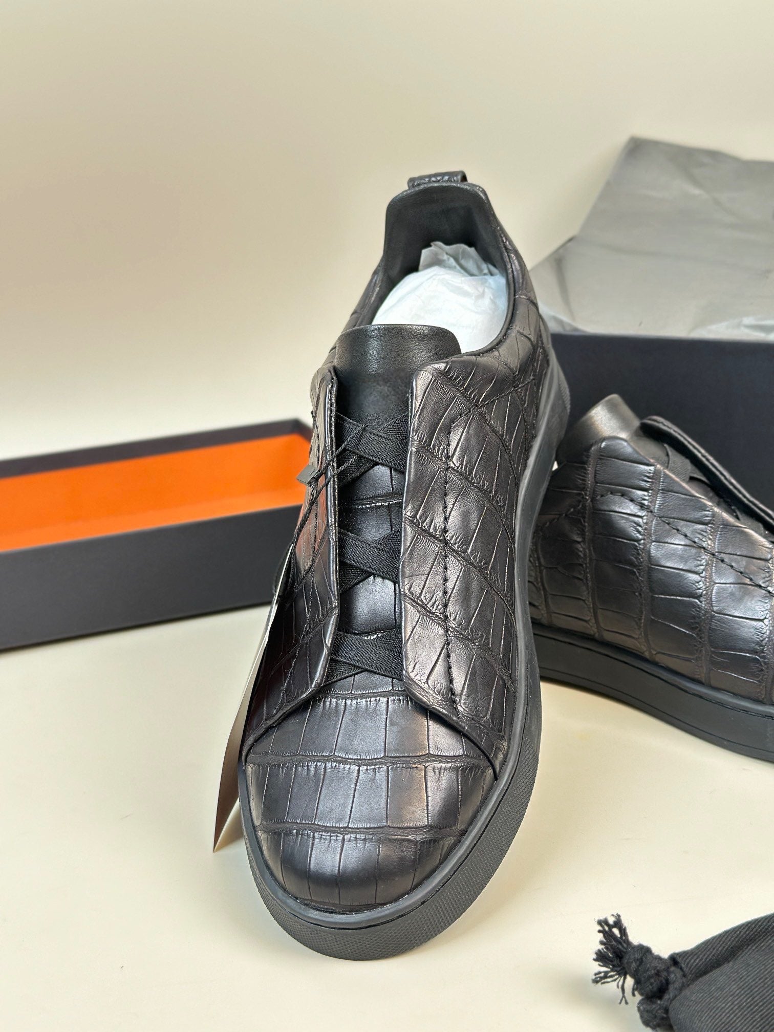 Crocodile Shoes Genuine Crocodile Skin Leather Sneakers Black