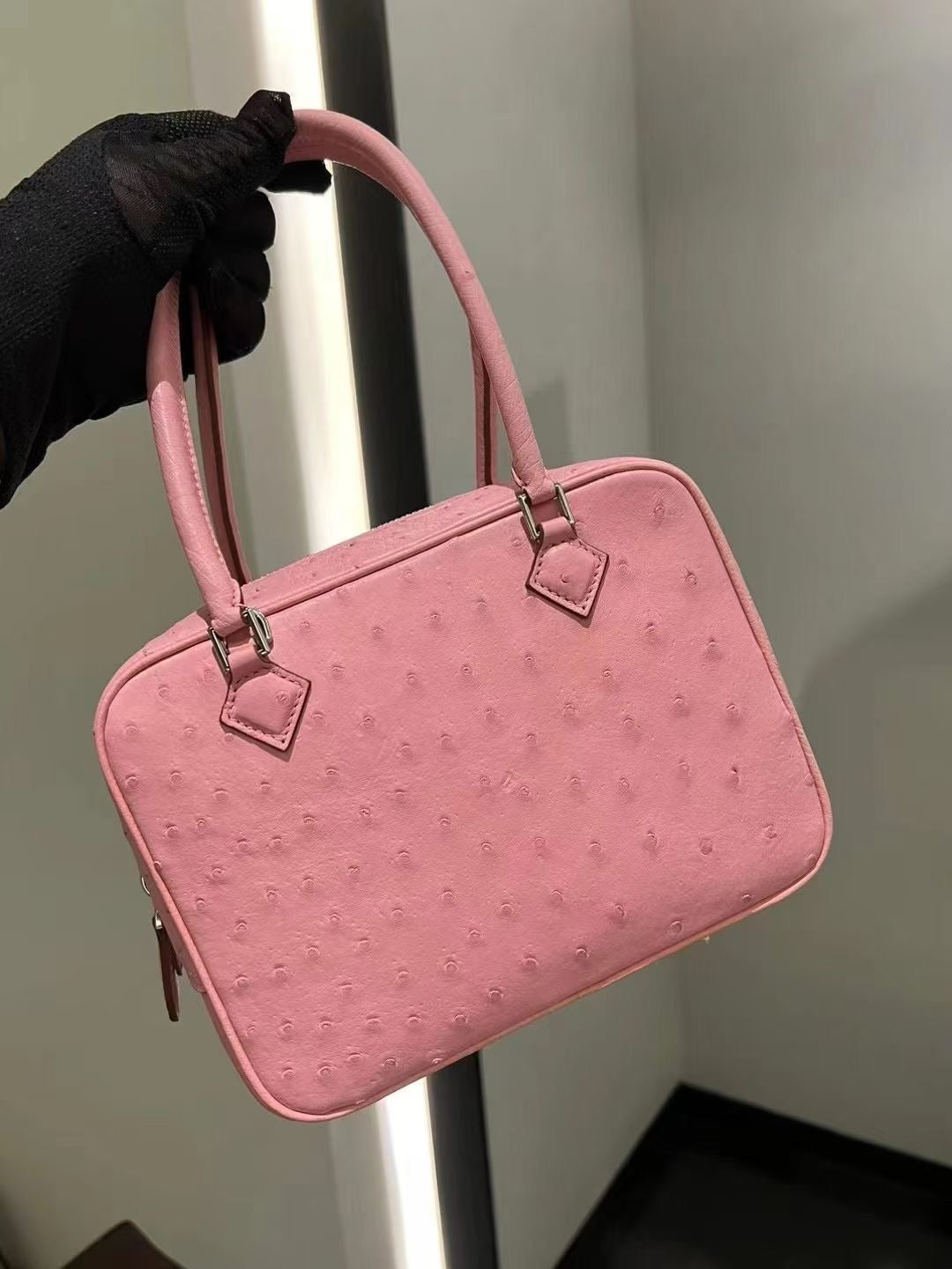 Womens Genuine Ostrich Skin Leathe Top Handle Bag