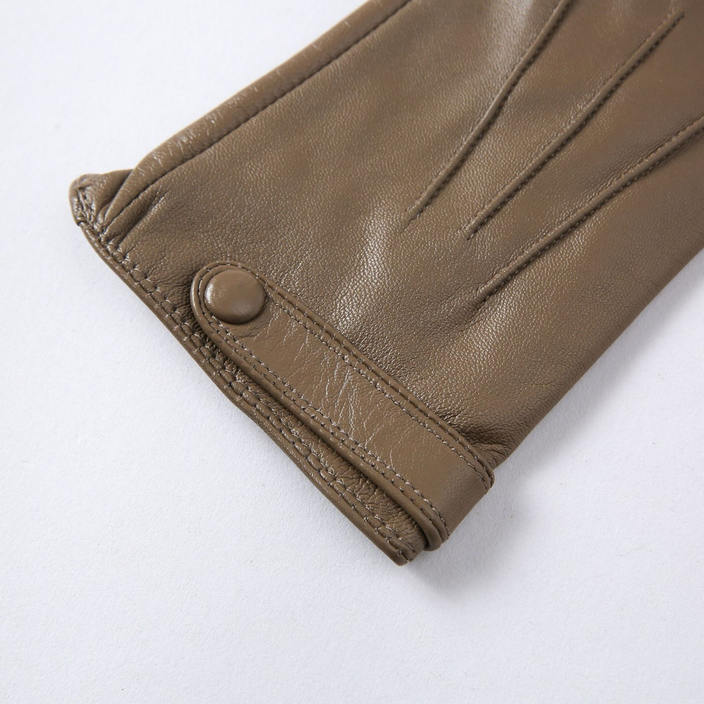 Women's Soft Goatskin Leather Fashion Snap Cuff Gloves