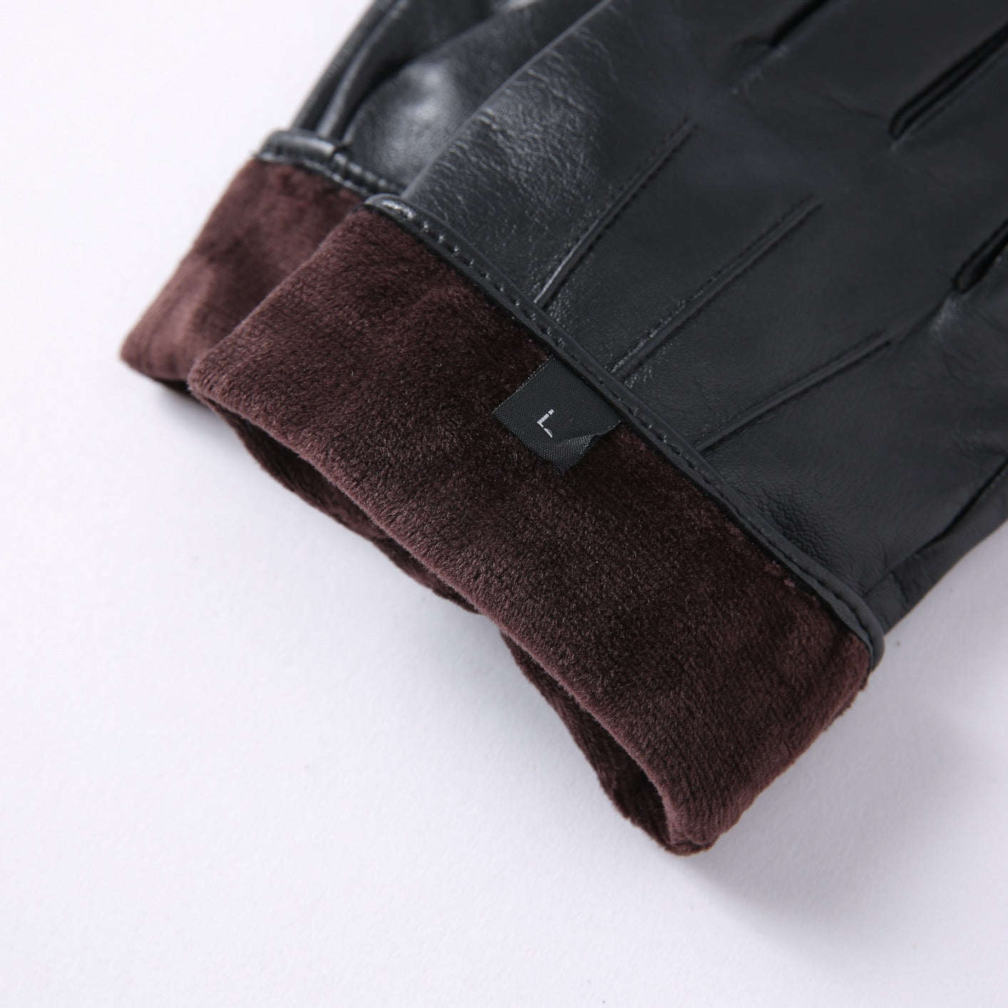 Women's Soft Goatskin Leather Fashion Snap Cuff Gloves