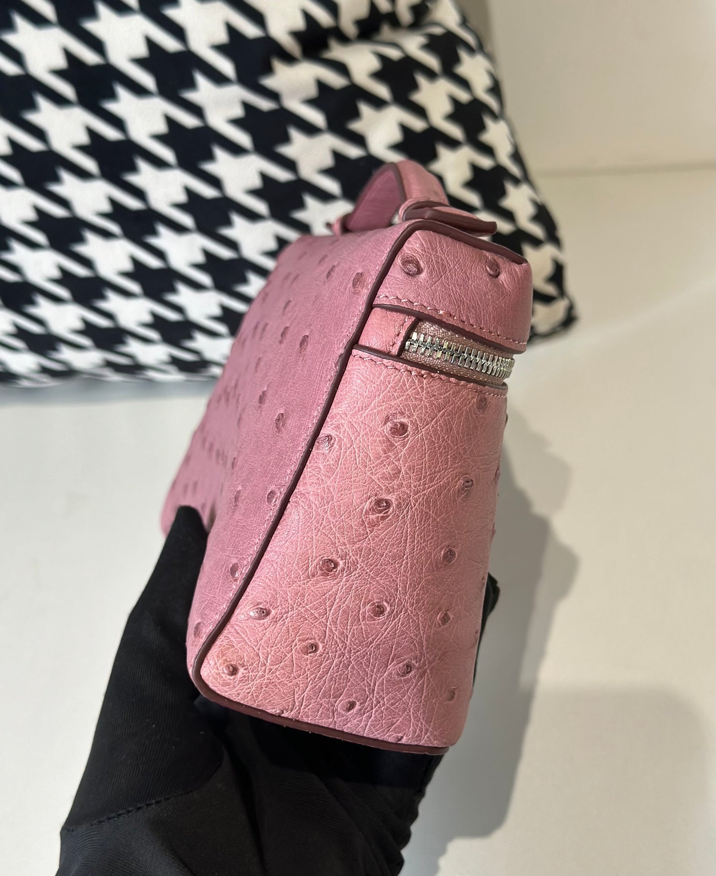 Genuine Ostrich Skin Leather Zipper Cosmetic Handle Bag