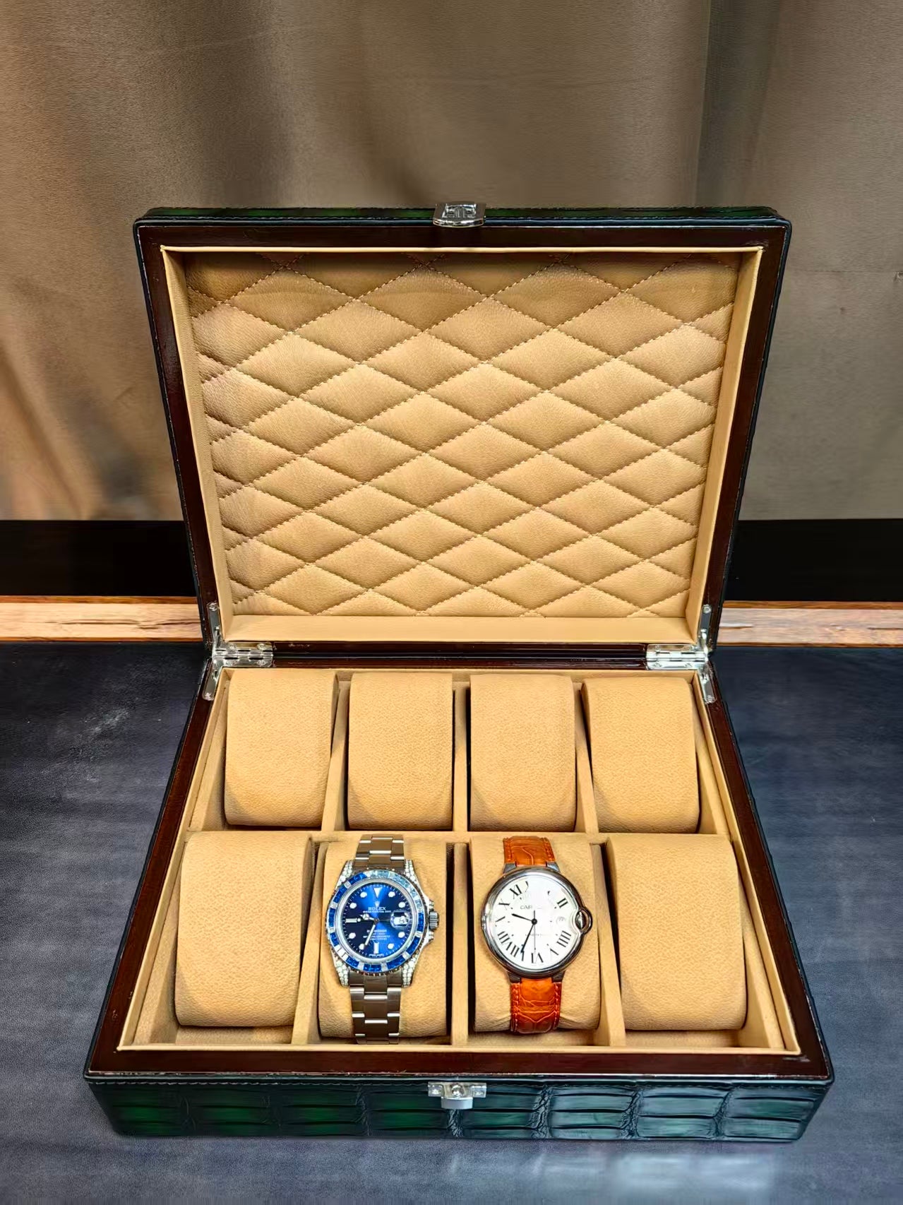 Vintage Genuine Crocodile Skin Leather 8-pcs In Watch Case