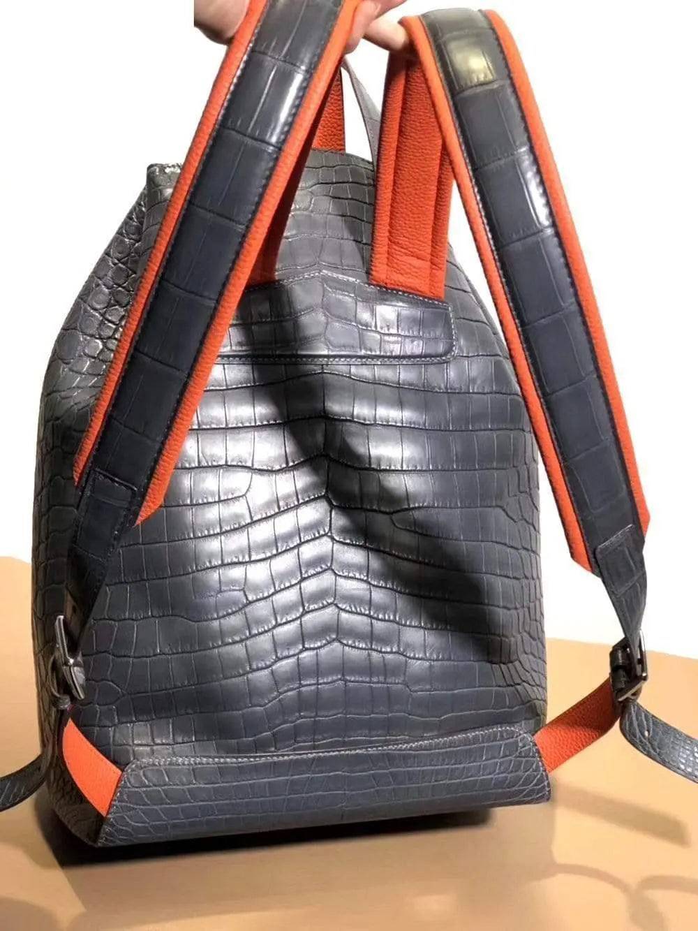 Semi -Shiny Crocodile Leather Large Backpack Knapsacks Grey