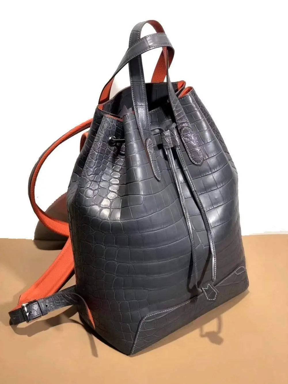 Semi -Shiny Crocodile Leather Large Backpack Knapsacks Grey