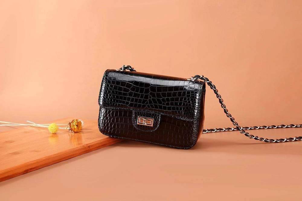 Crocodile Leather Twist-lock Flap Chain Shoulder Bag In Black