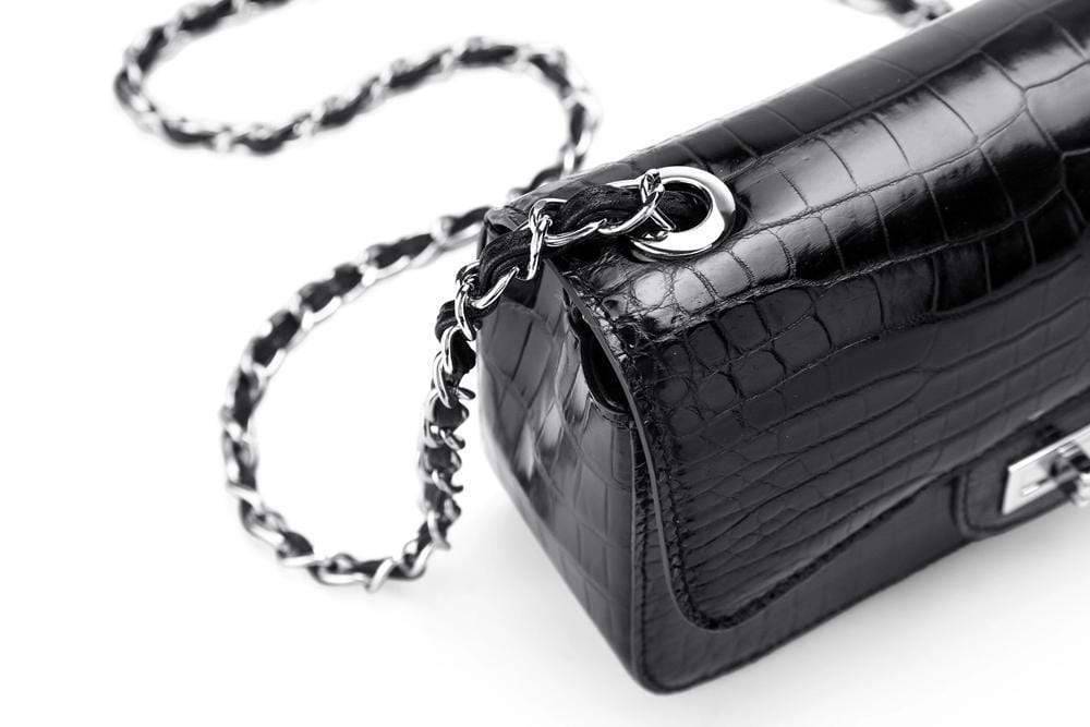 Crocodile Leather Twist-lock Flap Chain Shoulder Bag In Black