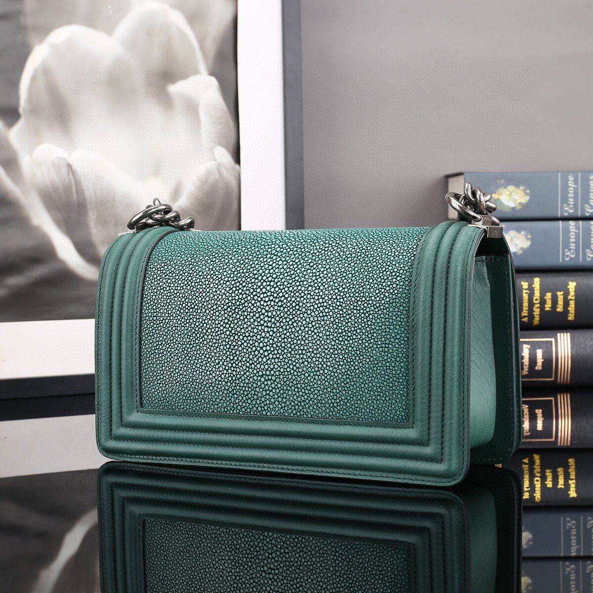 GenuinePearl Stingray Skin Leather Flap Purse Cross Body Shoulder Bag Green