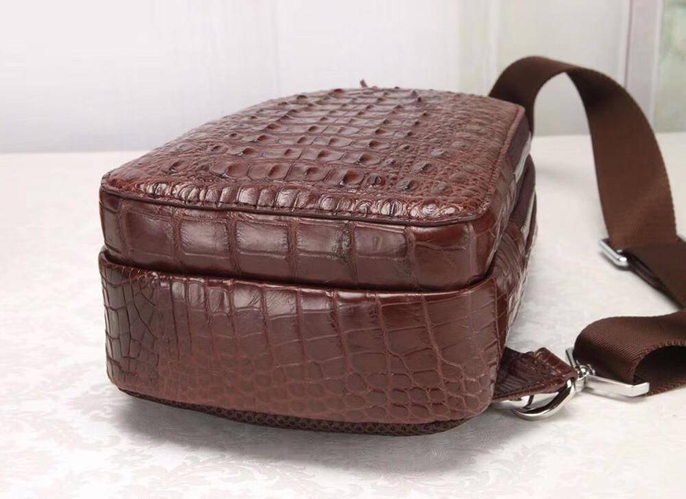 Genuine Crocodile Leather  Chest Bag,Men Crossbody Sling Backpack Outdoor Shoulder Travel One Shoulder Daypack