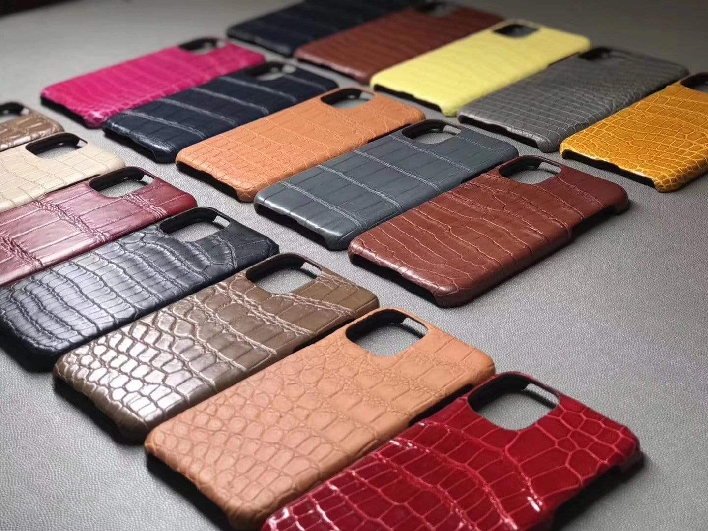 Genuine Crocodile Leather Iphone Case For Iphone 11/11 pro /11 promax