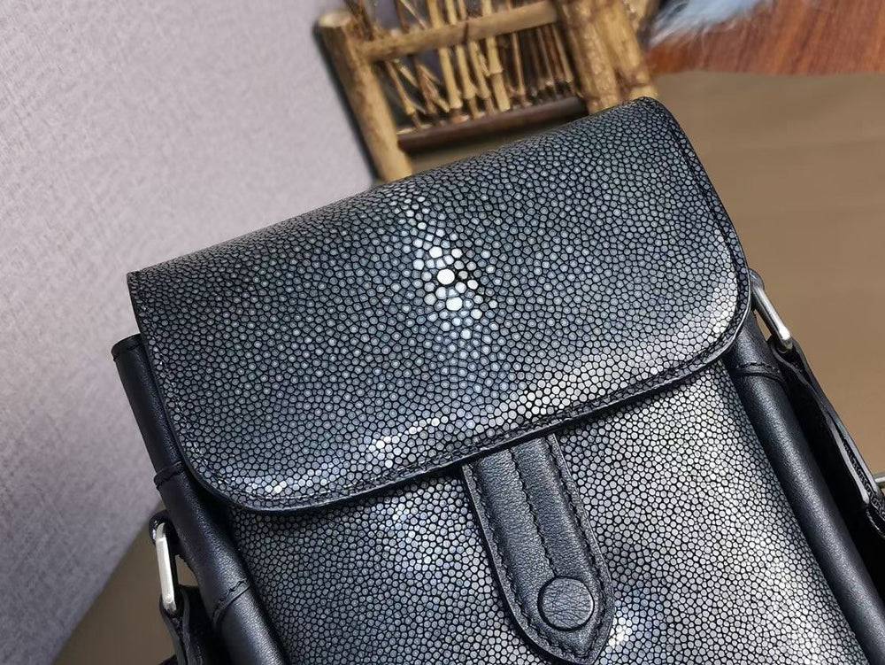 Men'sPearl Stingray Leather Cross Body Phone Bag