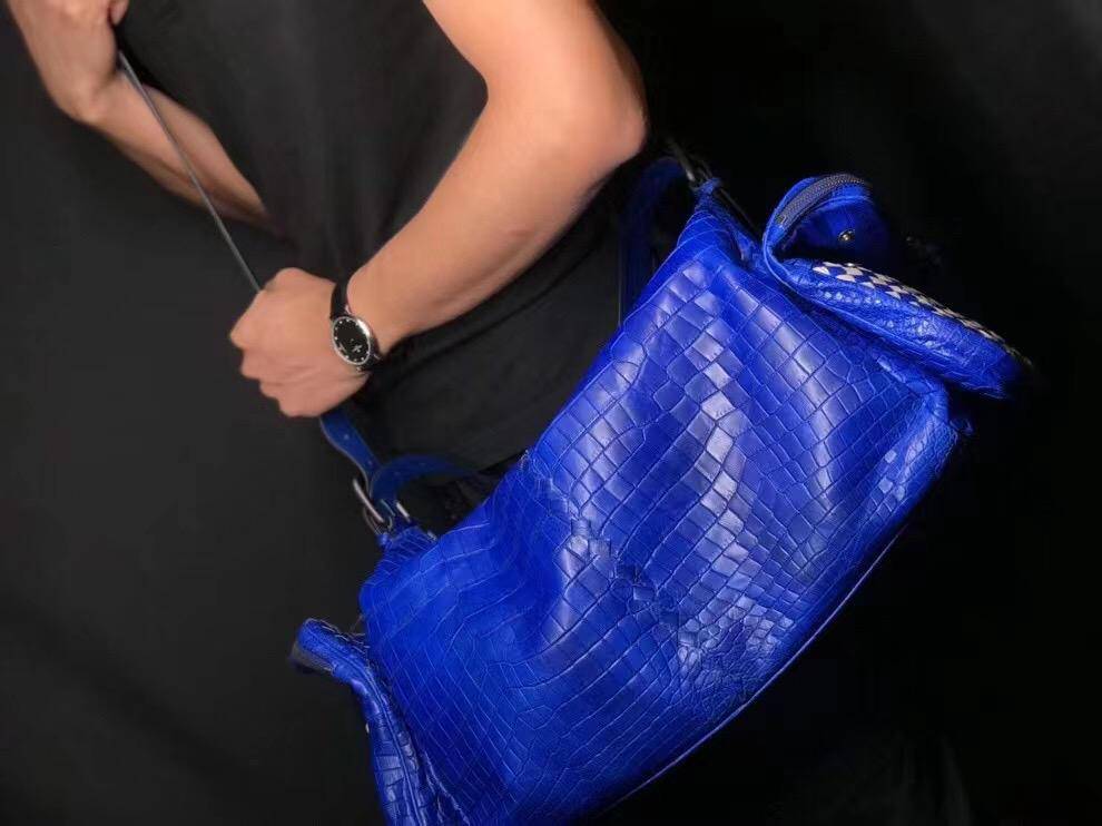 Washed Soft Woven Crocodile Skin Leather Gym Duffel Bag Blue