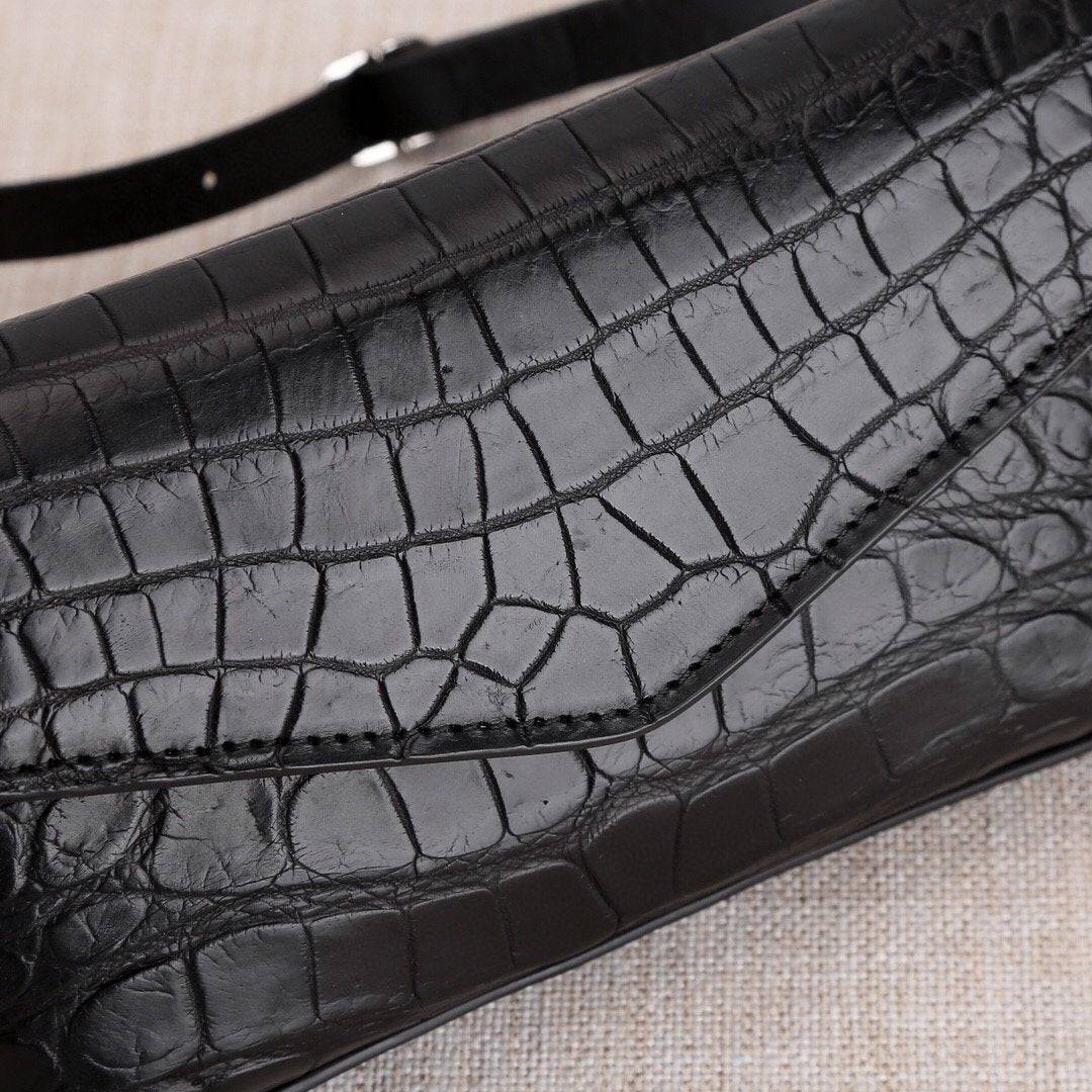 Women's Crocodile Belly Leather Tiny Pouch Shoulder Messenger Bag  |  Rossieviren