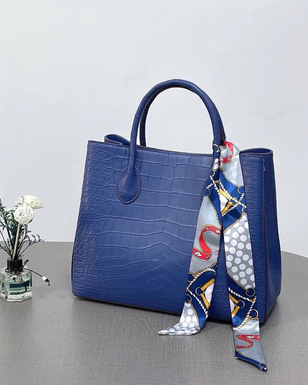 Women's Genuine Crocodile Leather Top Handle Shoulder Tote Purse Messenger Bags Blue