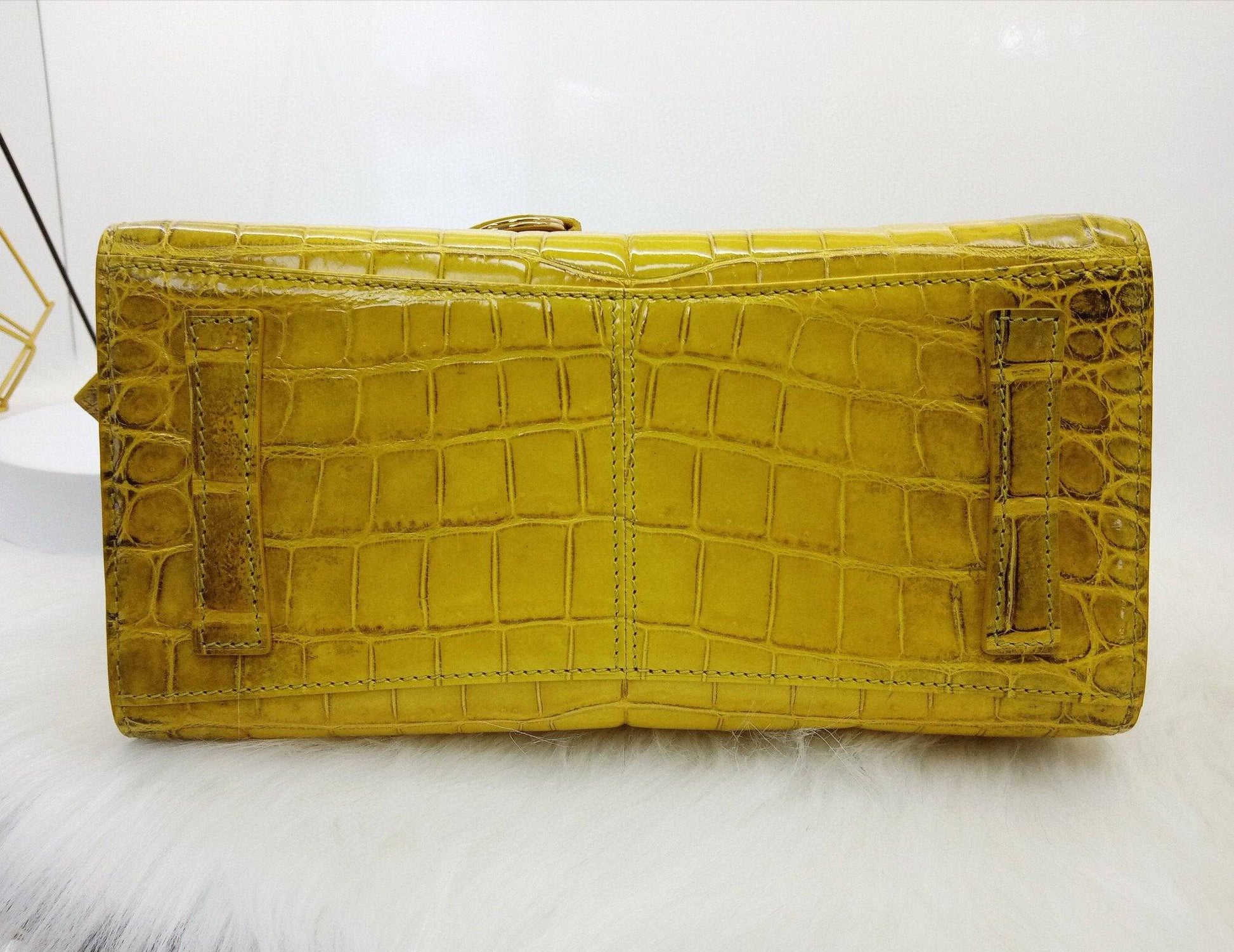 Women's High Glossy Beaded Crocodile Leather Top Handle  Cross Body Bag  Himalaya Yellow